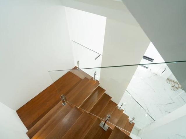 Best price! 4b4b 29.9mb Townhome Sukhumvit 15 Call 090 919 9