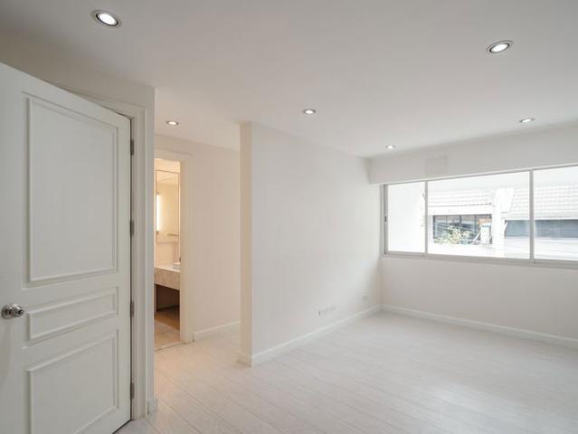 Best price! 4b6b 39.9mb Townhome Sukhumvit 15 Call 090 919 9