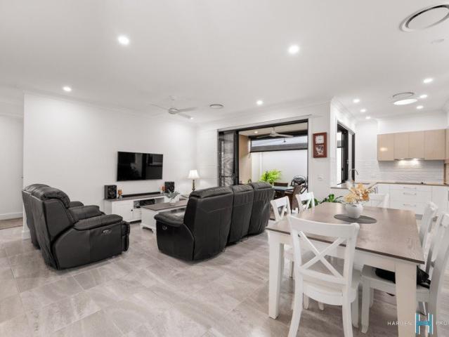 Best Value Lifestyle Villa No Stamp Duty, No Exit Fees, Over 50's!