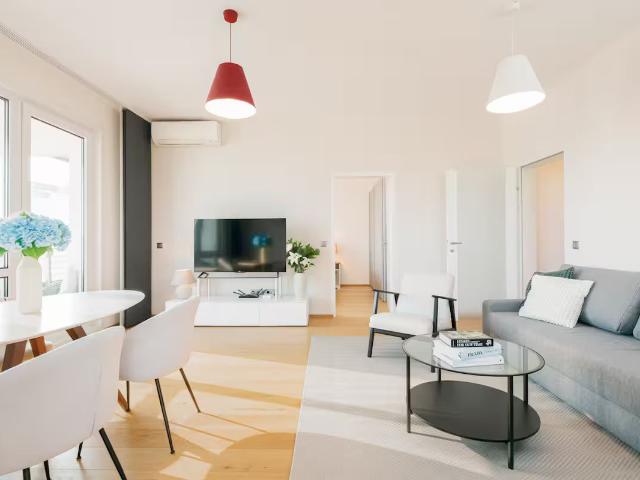 Best View right by Danube, UN, Metro, big terrace, Mischek Tower right by danube park, most stunning view in town, Vienna Amsterdam Apartments for Rent