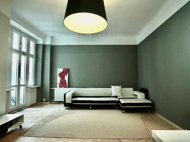 Beste Anbindung im Wedding Szenekiez Osloer Str: 2 Zimmer Altbauwohnung direkt an der Panke!