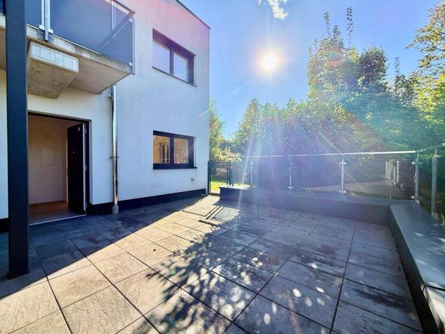 BESTE LAGE I TERRASSE MIT GARTEN I TIEFGARAGE I FUßBODENHEIZUNG I ABSOLUTE RUHELAGE I DIREKT AM LEONHARDBACH I PROJEKT WOHNEN