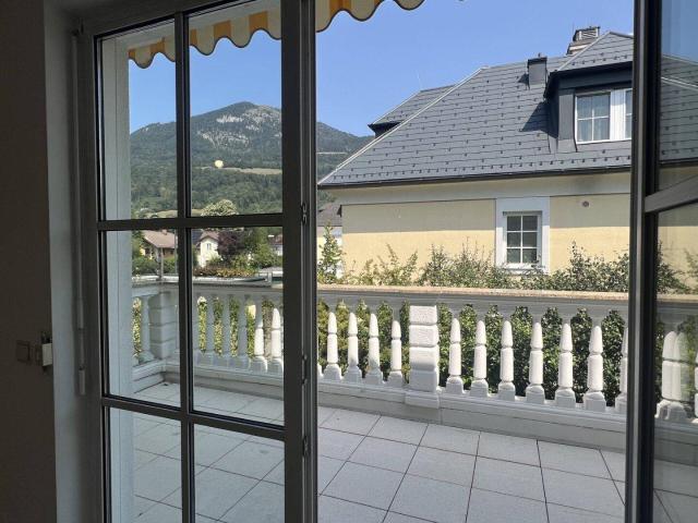 Bestlage Aigen: 3 Zimmer Wohnung mit Balkon und Garage