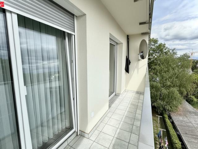 Bestlage: Lichtdurchflutete Wohnung mit traumhaftem Südbalkon!