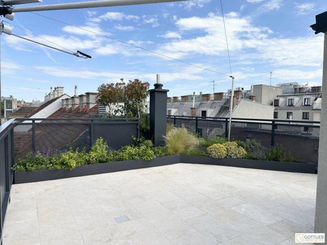 Bestlage nahe Belvedere! Luxuriöse 3 Zimmer Erstbezug Dachterrassen Wohnung mit Outdoor Pool in historischem Gebäude
