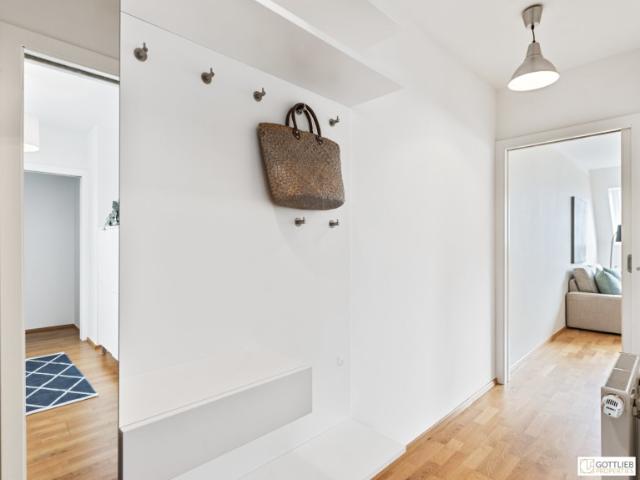 Bestlage Servitenviertel! Sonnendurchflutete 2 Zimmer Dachgeschoss Wohnung in Ruhelage