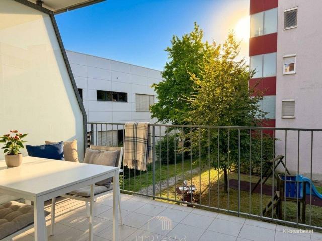 BESTLAGE: Sonnige Garçonniere mit Westbalkon & Tiefgarage