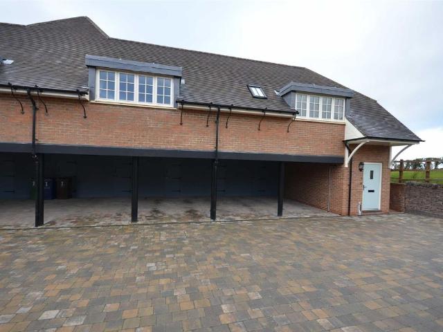 Beswick Green, Swynnerton ST15, 2 bed flat to rent, £975 pcm | PrimeLocation