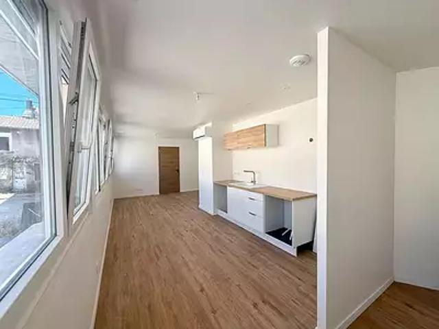 Besançon 25000 Achat / Vente appartement 2 pièces t2 au dernier étage parking