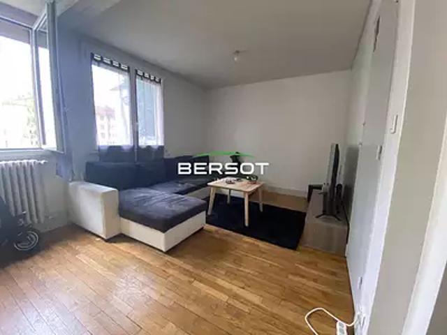 Besançon 25000 Location appartement 3 pièces t3 cave