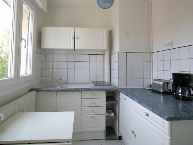 Besancon appartement meublé 25.52 m2 balcon stationnement