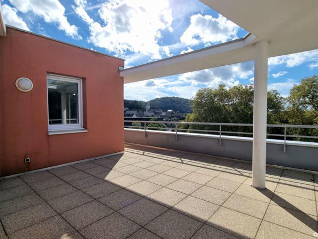 BESANCON ILE AUX MOINEAUX ATTIQUE DE 124M² 107M² TERRASSE
