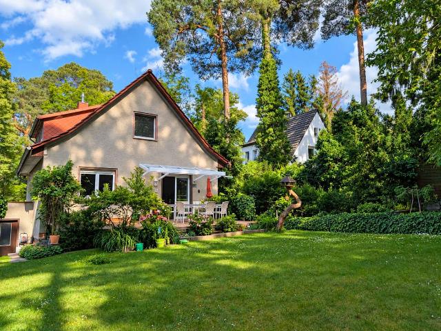 Besichtigung 24.10.2026 um 15 Uhr / Einfamilienhaus im Grünen nahe Berlin