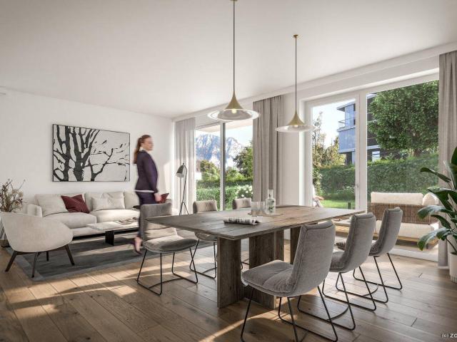 Besichtigung bereits möglich! Wohnen am Schlosspark – 3 Zimmer mit Eigengarten, großer Terrasse und Traunsteinblick
