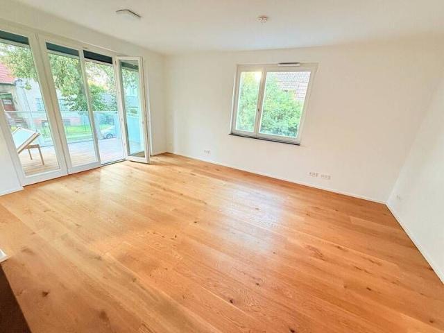 BESICHTIGUNG: Fr. 02.10.26 um 17:00 Uhr* Idyllische 3 Zimmer Whg im grünen Wilhelmsruh! *BALKON