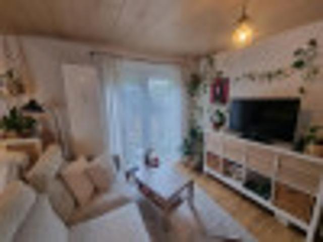 RESERVIERT* Besondere 2 Zi EG Wohnung mit Flair in Kahl, mit großer Terrasse und Autostellplatz!