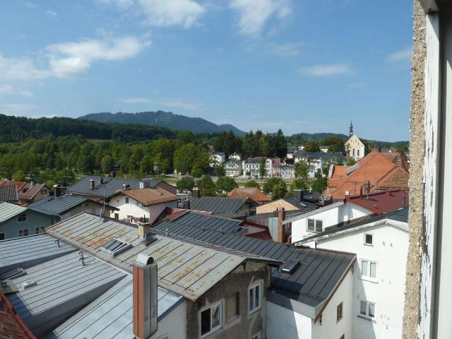 Besondere 5 Zimmer Penthaus Wohnung mit Balkon in der Altstadt von Bad Tölz