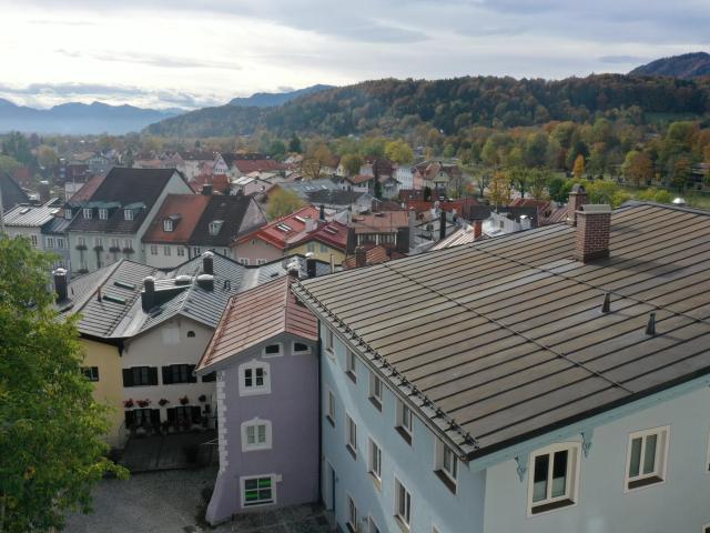 Besondere 5 Zimmer Penthaus Wohnung mit Balkon in der Altstadt von Bad Tölz