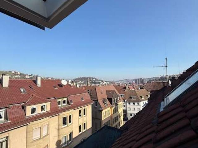 Besondere Dachgeschosswohnung | 4 Zimmer | Cabriofenster | Erstbezug
