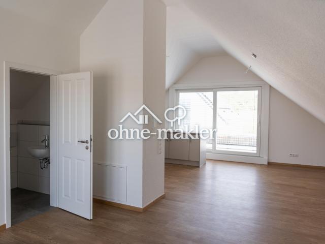 Besondere Maisonette Wohnung 5,5 Zimmer mit Balkon, EBK und Stellplatz