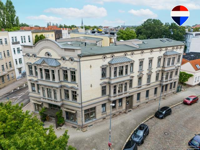 Besondere Maisonette im Denkmalschutz – Zwei Balkone und flexibler Grundriss