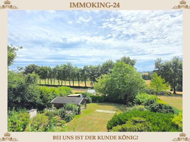 BESONDERES MEHRGENERATIONENHAUS + SONNENTERRASSE + GROSSER GARTEN IN TRAUMLAGE!