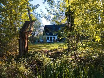 Besonderes Haus im Grünen mit guter Anbindung an Essen und Bochum