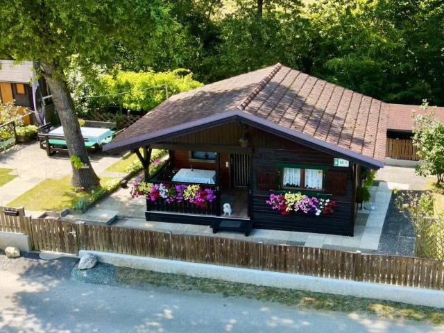 Besonderes SchmuckSTÜCK am See verbindet Familienglück, Privatsphäre und echtes Urlaubsgefühl für Menschen, die das Besondere suchen!
