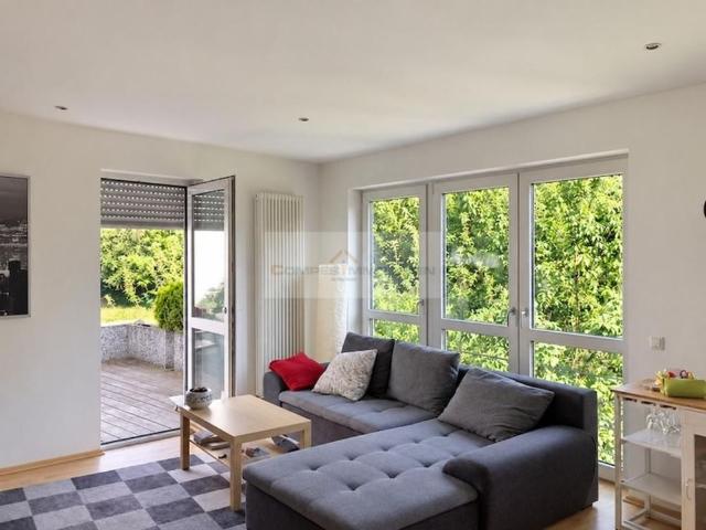 Maisonette Wohnung im Zweifamilienhaus – 3 Zimmer, zwei Bäder und Sonnenterrasse