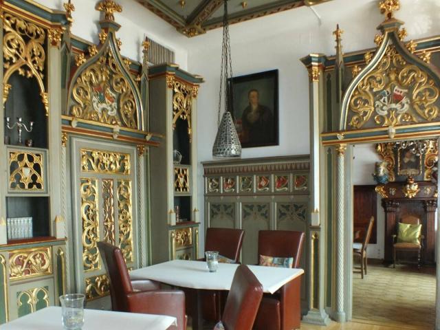 Besonderheit als Restaurant, Kanzlei oder vielleicht als extravagante Wohnung