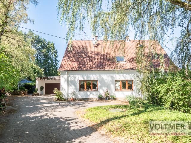 BESONDERHEIT freistehendes Einfamilienhaus mit Doppelgarage und Wintergarten in Ottweiler Fürth!