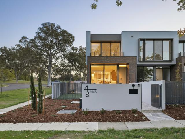 Bespoke Architectural Living in the Heart of Griffith