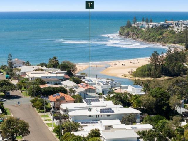 Bespoke by Design: Sophisticated Beachside Living