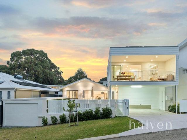 BESPOKE BRILLIANCE BETWEEN BUSH AND BEACH