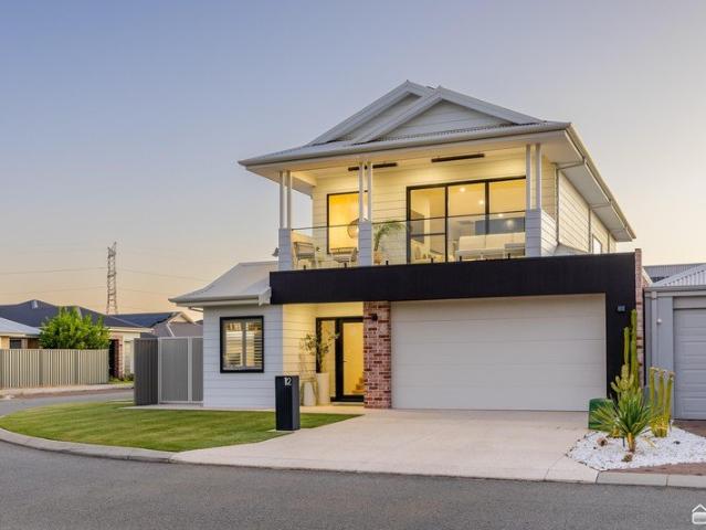 BESPOKE DESIGN, ELEVATED LIVING