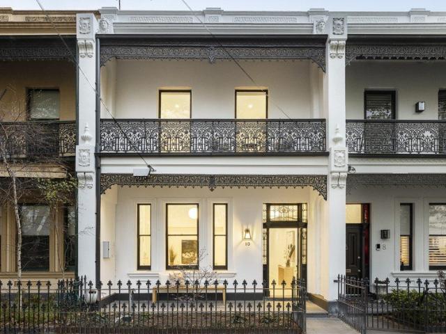 Bespoke Designer Living with Secure Parking