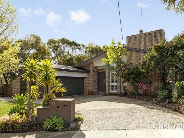 Bespoke Family Entertainer With Valley Reserve Tranquillity