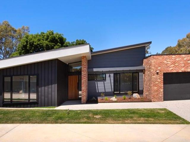 Bespoke Luxury Living in a Private Garden Sanctuary level and low maintenance