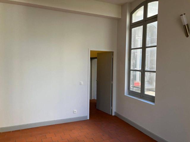 BESSAN, location appartement 47 m2