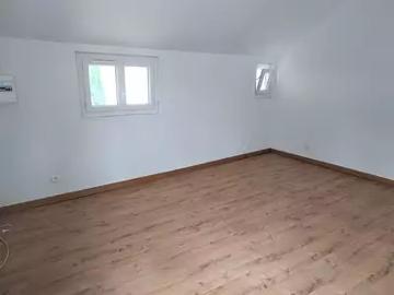 Bessancourt 95550 Location appartement 1 pièce t1 au dernier étage