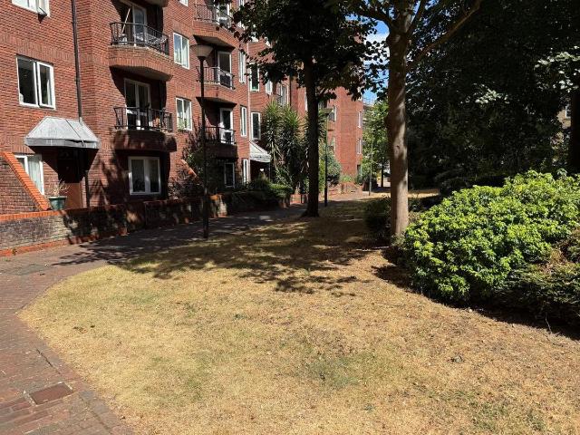 Bessborough Place SW1V, Studio to rent, £1,792 pcm | PrimeLocation
