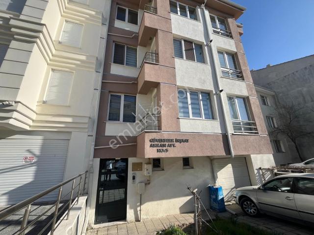 Bess'den Ertuğrulgazi Mah Çilem Caddesi Yakını Satılık 2+1 Daire