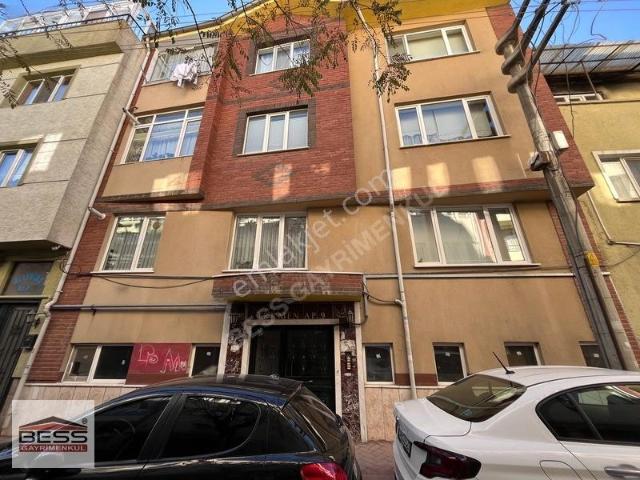 Bess'den Kırmızıtoprak Mah. Giriş Katı Kiralık 2+0 Daire