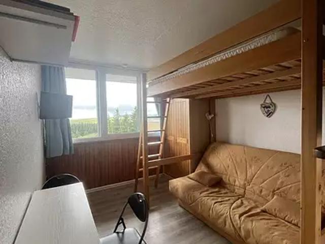 Besse et Saint Anastaise 63610 Achat / Vente appartement 1 pièce t1