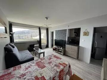 Besse et Saint Anastaise 63610 Achat / Vente appartement 2 pièces t2 parking