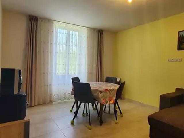 Bessèges 30160 Achat / Vente appartement 2 pièces t2 au dernier étage terrasse
