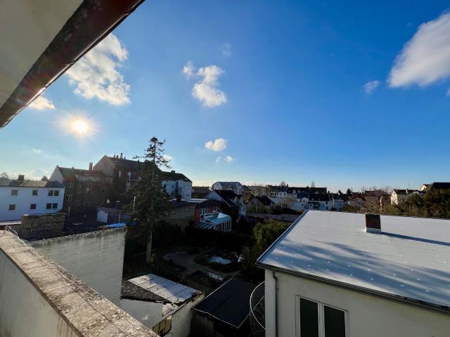 Bessungen Helle 2 Zimmerwohnung mit Balkon Ideal für Singles oder Pärchen!