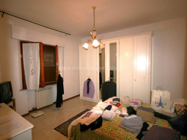 Bettolle vendesi appartamento al piano primo con ingresso in. 5m² Bettolle