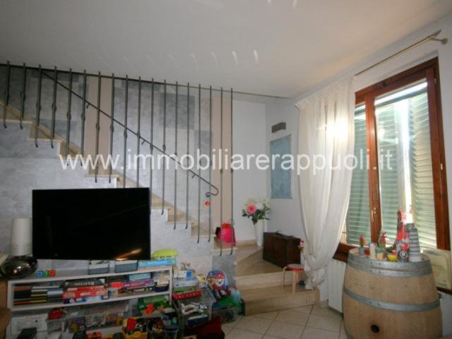 Bettolle vendesi villetta a schiera di mq 120 composta al pi. 120m² Bettolle