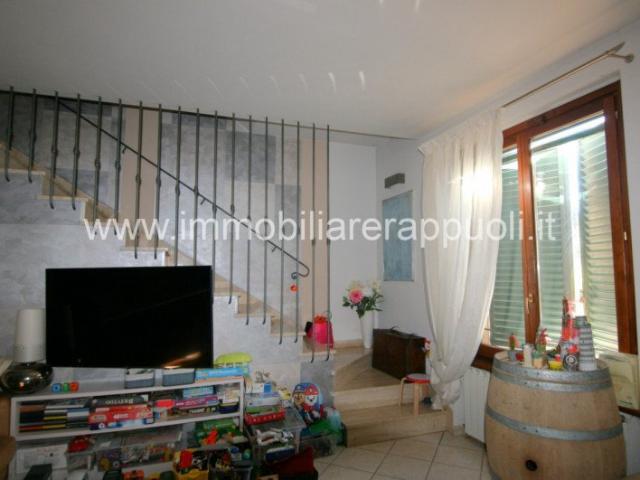 Bettolle vendesi villetta a schiera di mq 120 composta al pi. 120m² Bettolle